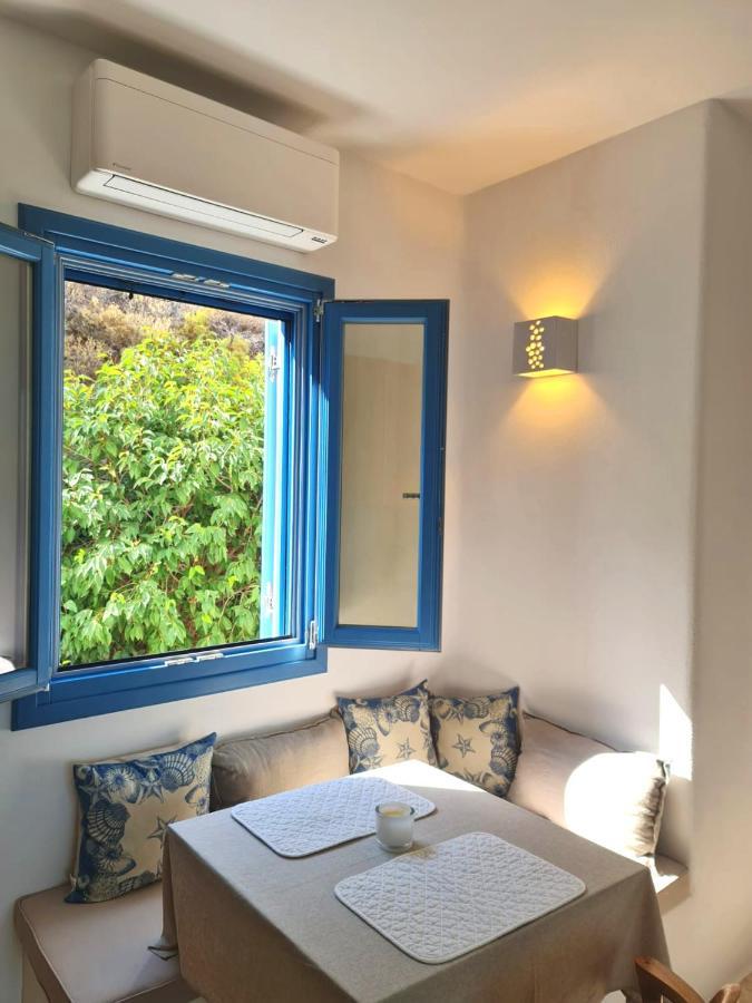 Tilos Villa Ливадия Экстерьер фото