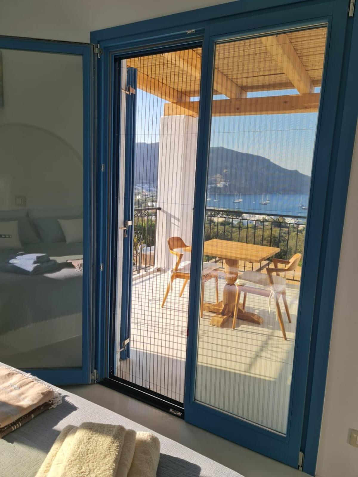Tilos Villa Ливадия Экстерьер фото