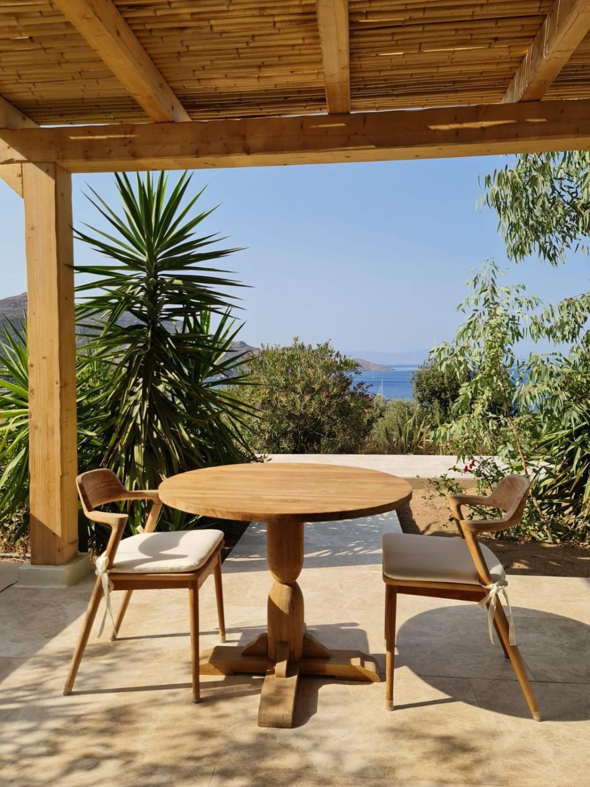 Tilos Villa Ливадия Экстерьер фото